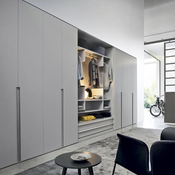 WARDROBE W2007