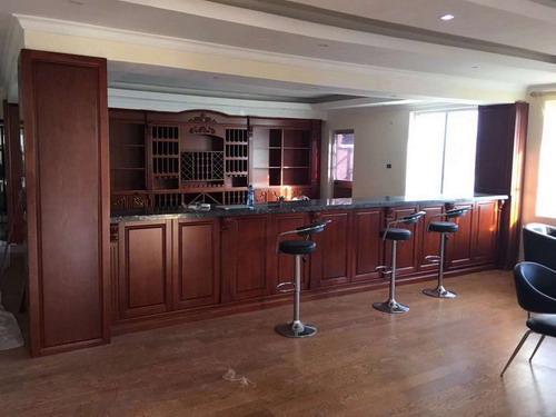 Cote D'lvoire: Bar Club Cabinet